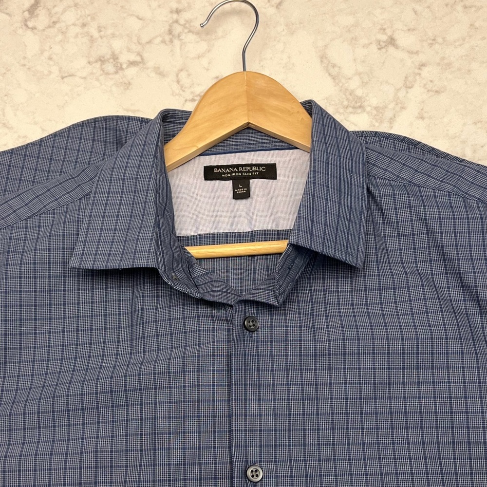 Banana Republic mens non iron slim fit long sleeve dress shirt | large navy